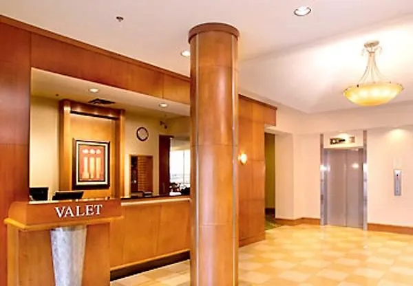 Courtyard By Marriott Edmonton Downtown Hotel