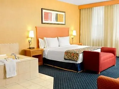 Courtyard By Marriott Edmonton Downtown Hotel Canada
