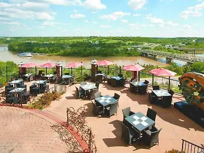 Courtyard By Marriott Edmonton Downtown Hotel